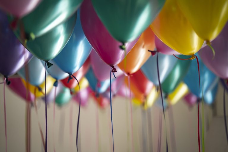 Celebración de Fin de Año Empresarial en Medellín: Ideas para una Fiesta Memorable